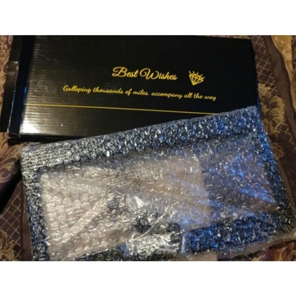 2 Pack Bling License Plate Frames for Women Sparkly Rhinestone Diamond - Picture 2 of 2